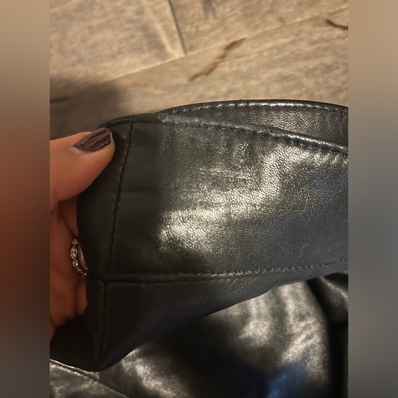 Danier vintage leather skirt - Picture 4 of 7